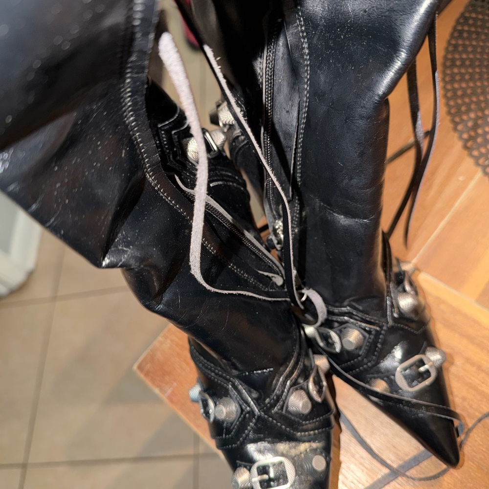 Balenciaga Black Heeled Boots with Buckle Detail - Picture 5 of 6